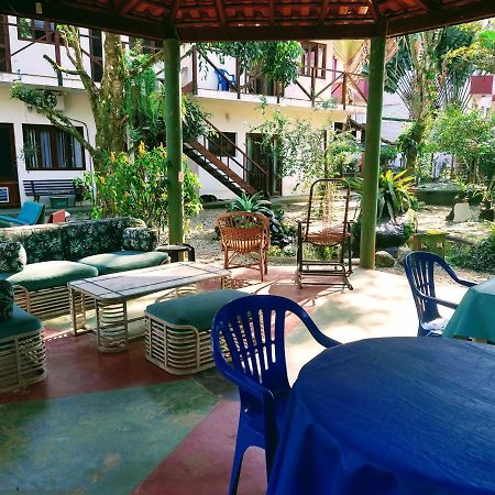 Lindas Suites A Uma Quadra Da Praia E Centro Ubatuba Exteriör bild