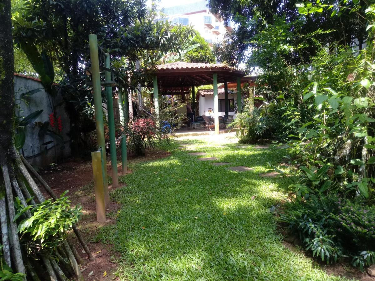 Lindas Suites A Uma Quadra Da Praia E Centro Ubatuba Exteriör bild