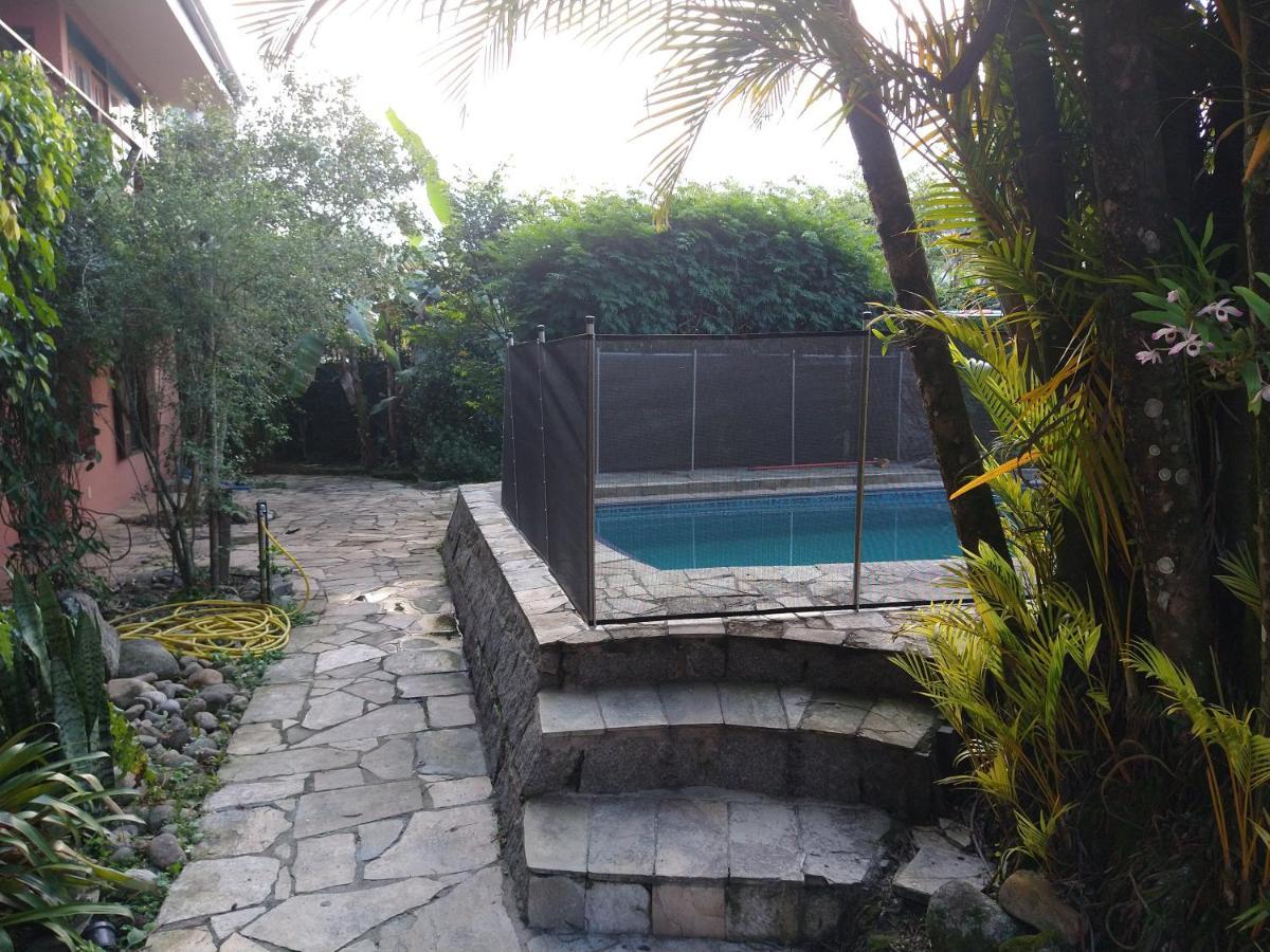 Lindas Suites A Uma Quadra Da Praia E Centro Ubatuba Exteriör bild