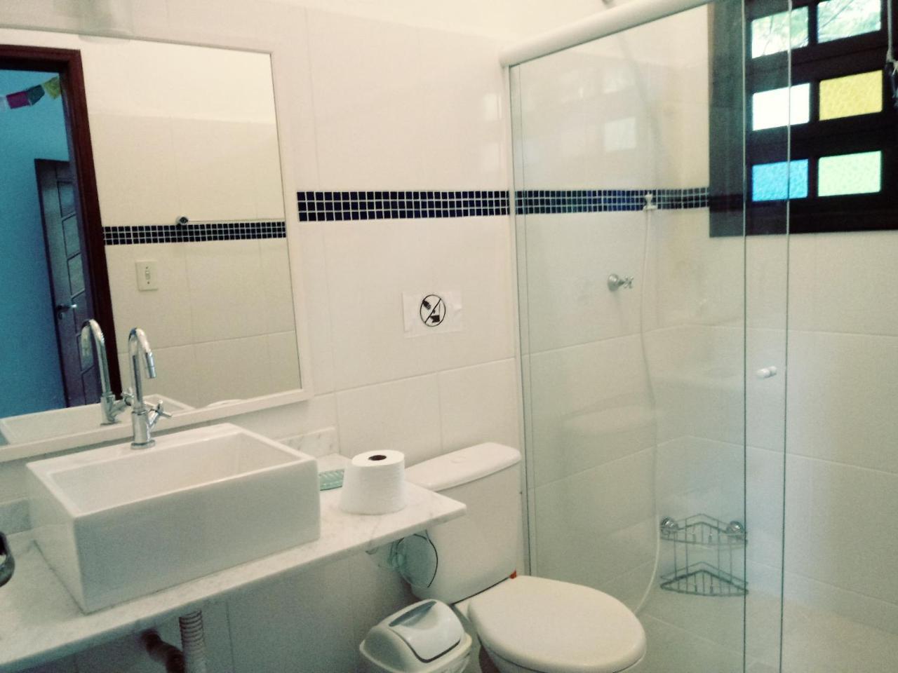 Lindas Suites A Uma Quadra Da Praia E Centro Ubatuba Exteriör bild